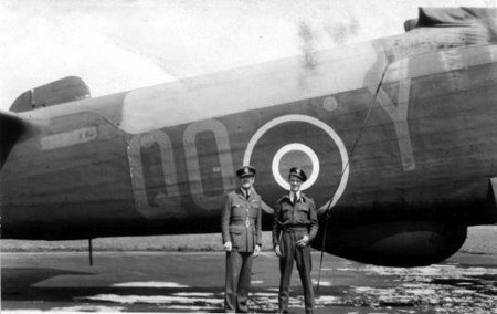 F/O Bill Worthington