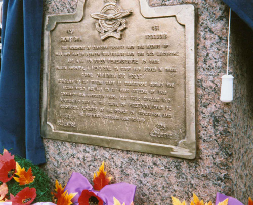 Memorial Plaque - Village Green, Tholthorpe